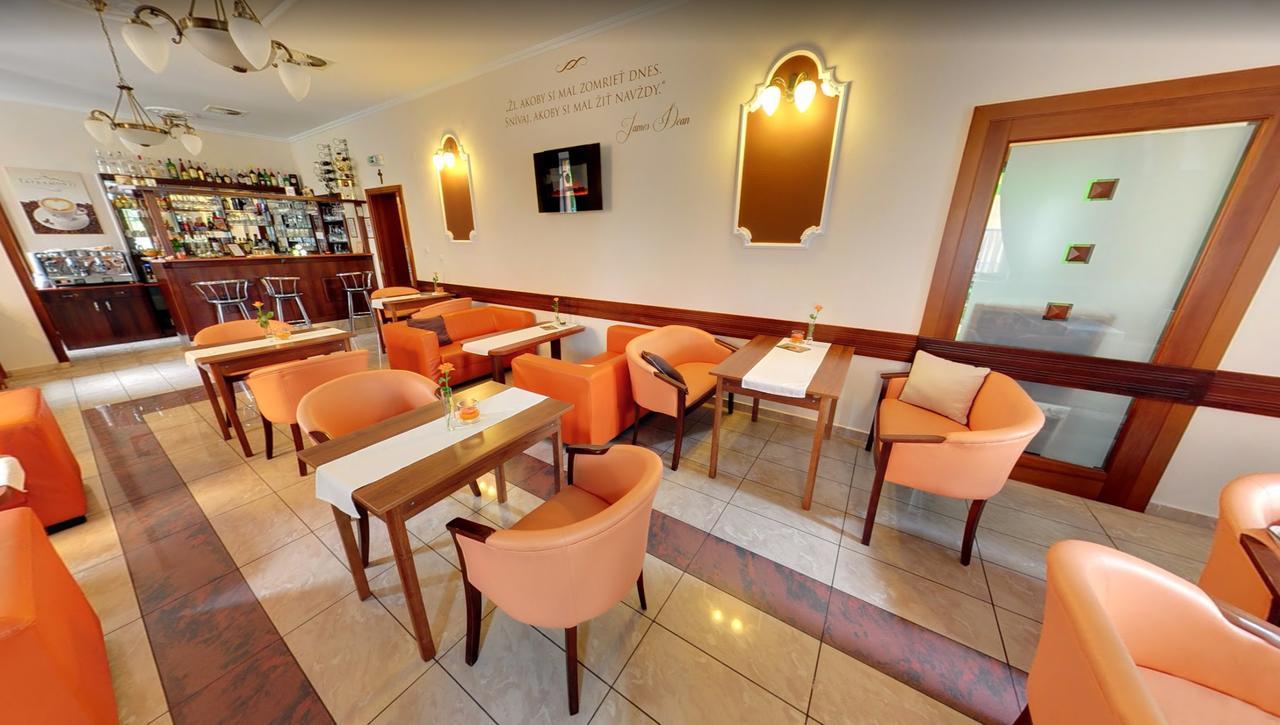 Garni Hotel Tatramonti Попрад Экстерьер фото