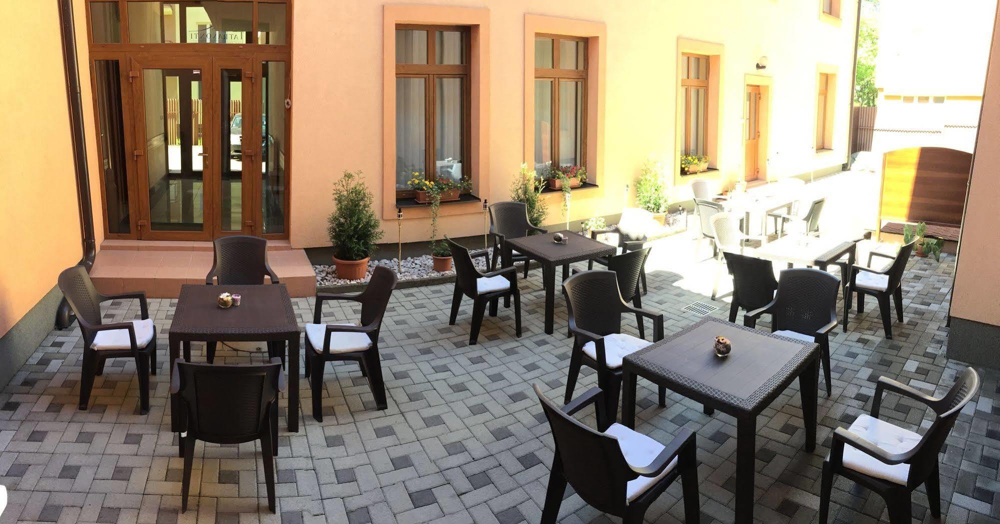Garni Hotel Tatramonti Попрад Экстерьер фото